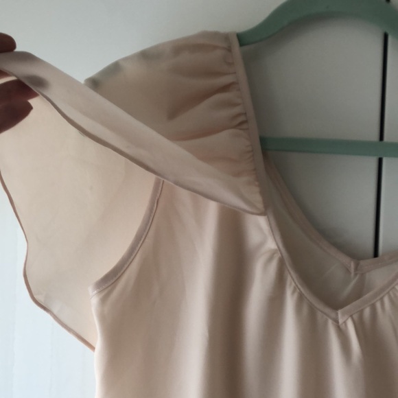 NWOT. Second Self Pale cream Flounce dress. - Picture 4 of 6